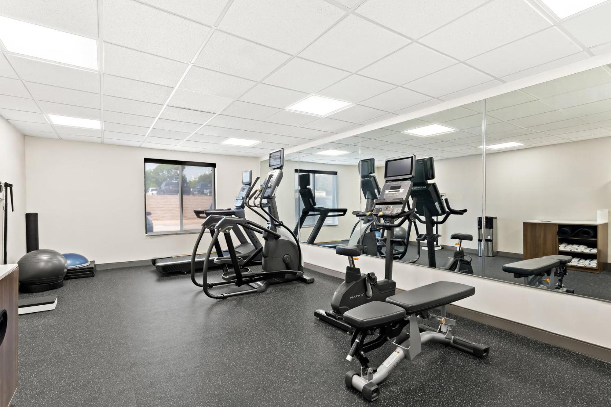 Holiday Inn Express & Suites Perry By Ihg מראה חיצוני תמונה