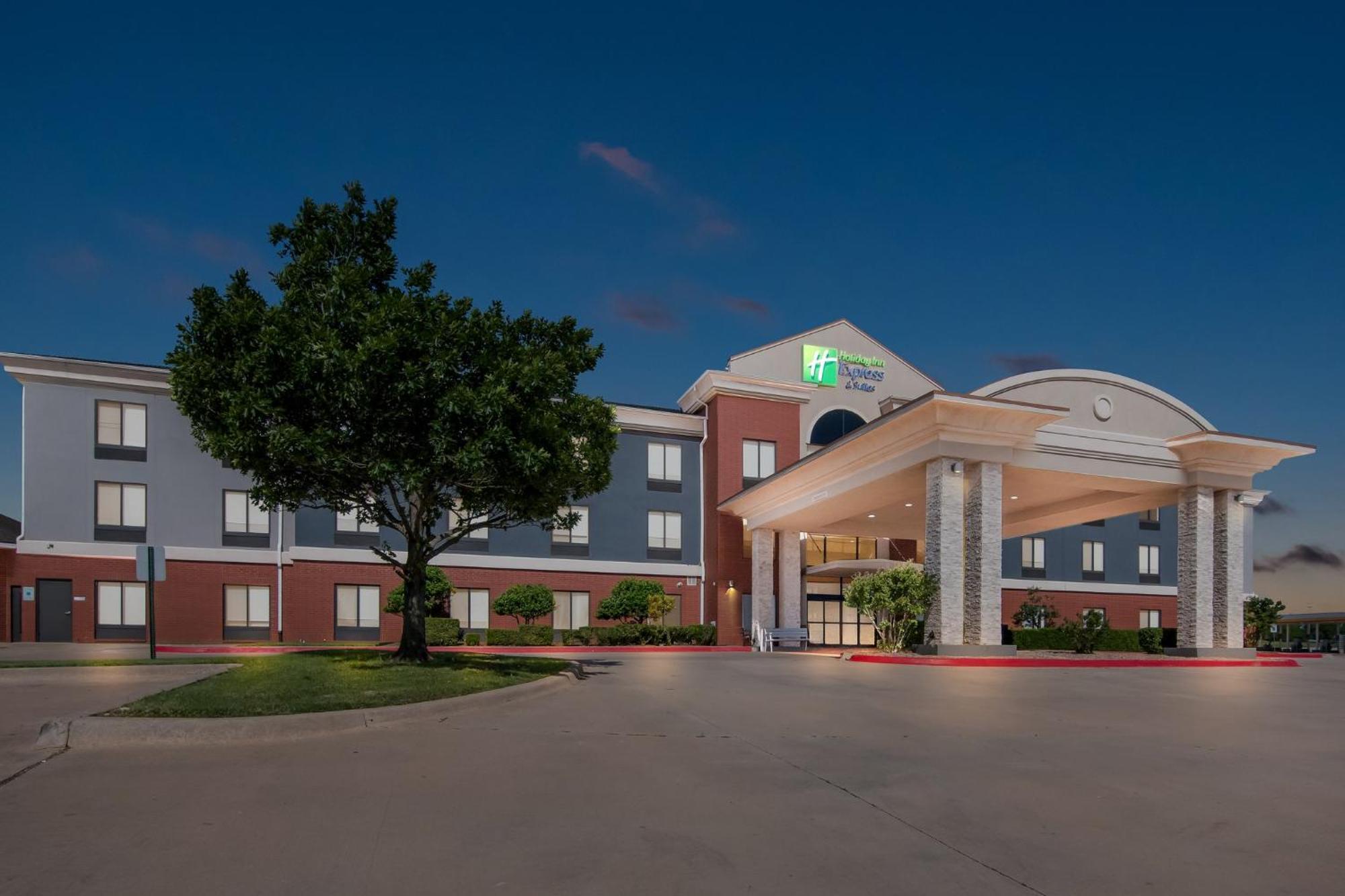 Holiday Inn Express & Suites Perry By Ihg מראה חיצוני תמונה
