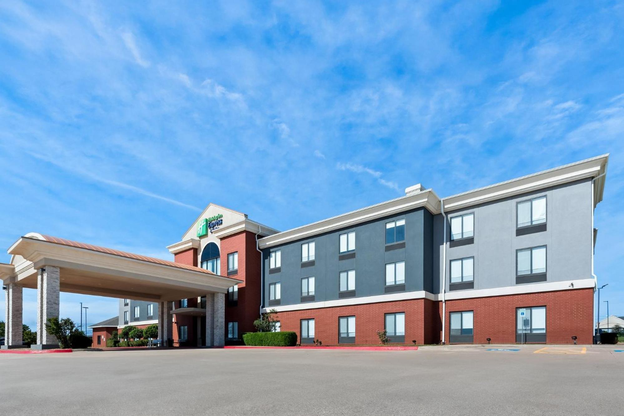 Holiday Inn Express & Suites Perry By Ihg מראה חיצוני תמונה