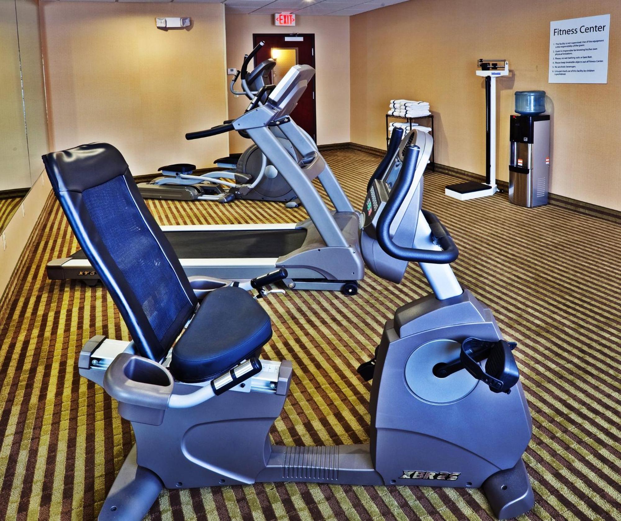 Holiday Inn Express & Suites Perry By Ihg מראה חיצוני תמונה